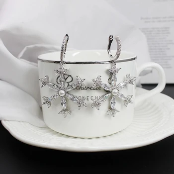 Обеци-снежинки от 925 сребро с перли, инкрустированным диаманти, за жени, багаж преувеличен индивидуален дизайн, леки луксозни бижута