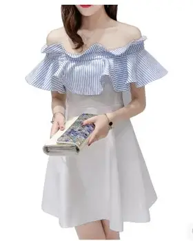 Рокля 2021 лятна нова корейска версия на женската мода с волани, на малка тънка рокля трапецовидна форма, без презрамки, с открити рамене